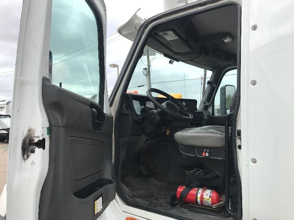 Day Cab Tractor-Heavy Duty Tractors-International-2018-LT625-Houston-TX-325,845\n\t\tmiles-$ 30,750 - Image 9