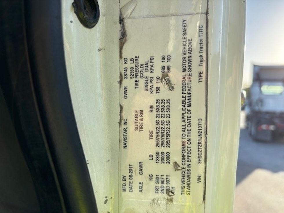 Day Cab Tractor-Heavy Duty Tractors-International-2018-LT625-Houston-TX-483,687\n\t\tmiles-$ 23,500 - Image 18