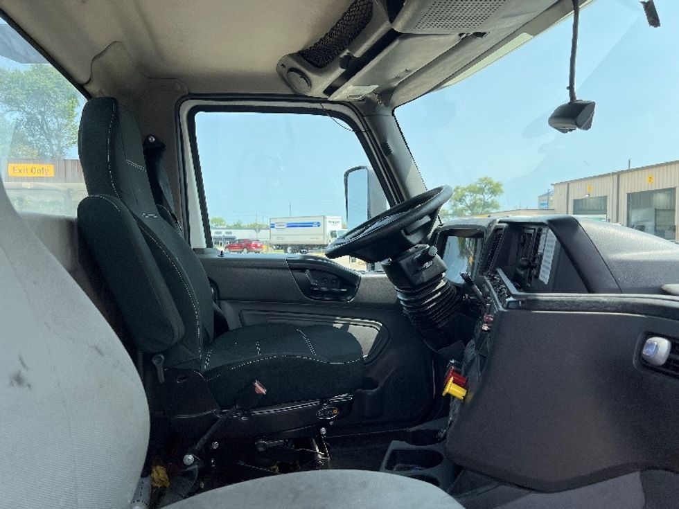 Day Cab Tractor-Heavy Duty Tractors-International-2018-LT625-Indianapolis-IN-387,657\n\t\tmiles-$ 26,000 - Image 14