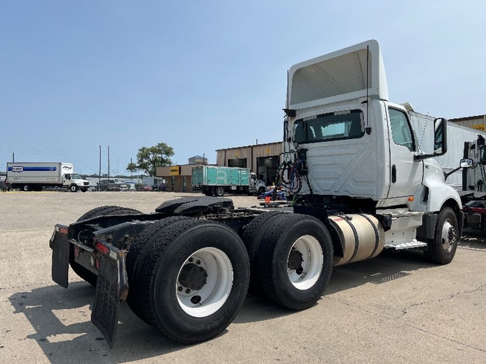 Day Cab Tractor-Heavy Duty Tractors-International-2018-LT625-Indianapolis-IN-387,657\n\t\tmiles-$ 26,000 - Image 7