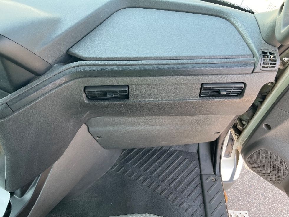 Day Cab Tractor-Heavy Duty Tractors-International-2018-LT625-Kalamazoo-MI-356,549\n\t\tmiles-$ 22,500 - Image 13