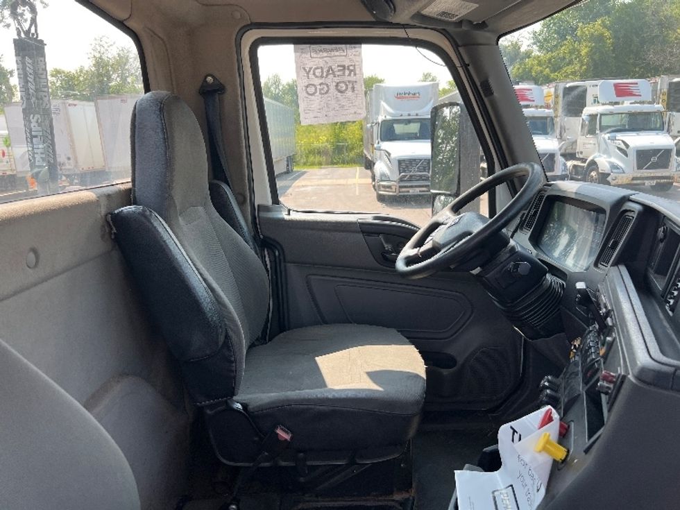 Day Cab Tractor-Heavy Duty Tractors-International-2018-LT625-Kalamazoo-MI-356,549\n\t\tmiles-$ 22,500 - Image 14