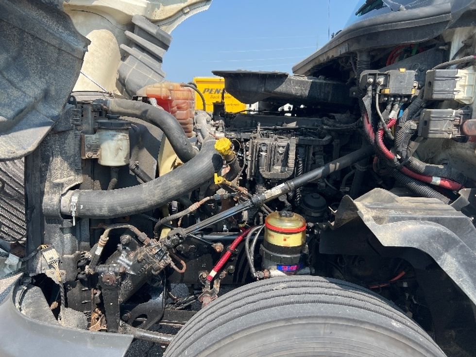 Day Cab Tractor-Heavy Duty Tractors-International-2018-LT625-Kalamazoo-MI-356,549\n\t\tmiles-$ 22,500 - Image 16