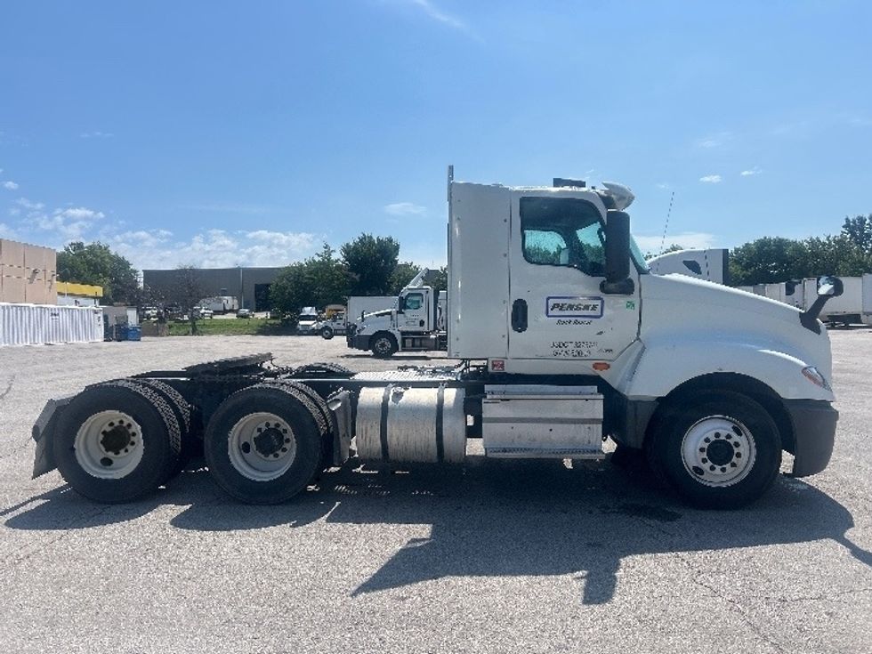 Day Cab Tractor-Heavy Duty Tractors-International-2018-LT625-Kansas City-MO-491,220\n\t\tmiles-$ 23,000 - Image 8