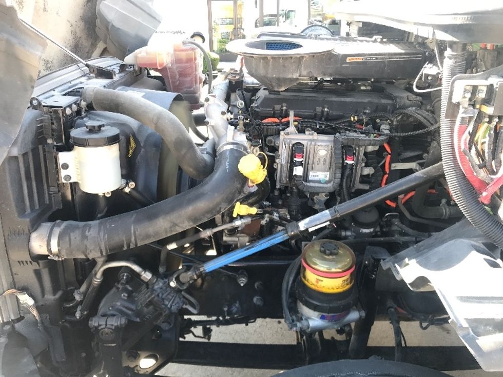 Day Cab Tractor-Heavy Duty Tractors-International-2018-LT625-Katy-TX-365,949\n\t\tmiles-$ 28,000 - Image 16