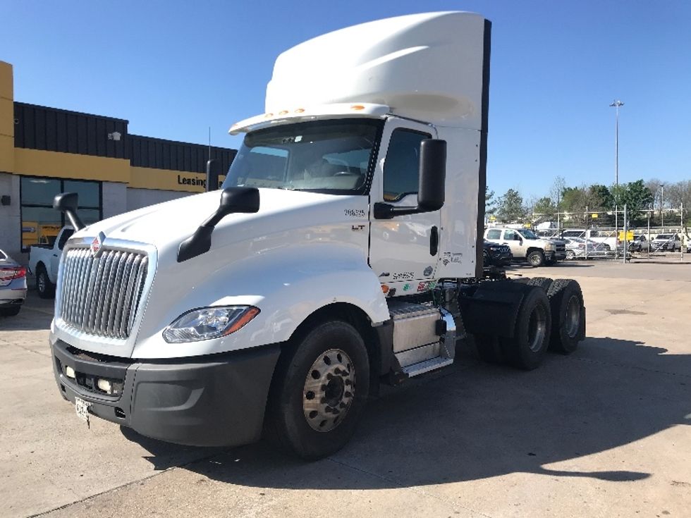 Day Cab Tractor-Heavy Duty Tractors-International-2018-LT625-Katy-TX-365,949\n\t\tmiles-$ 28,000 - Image 3