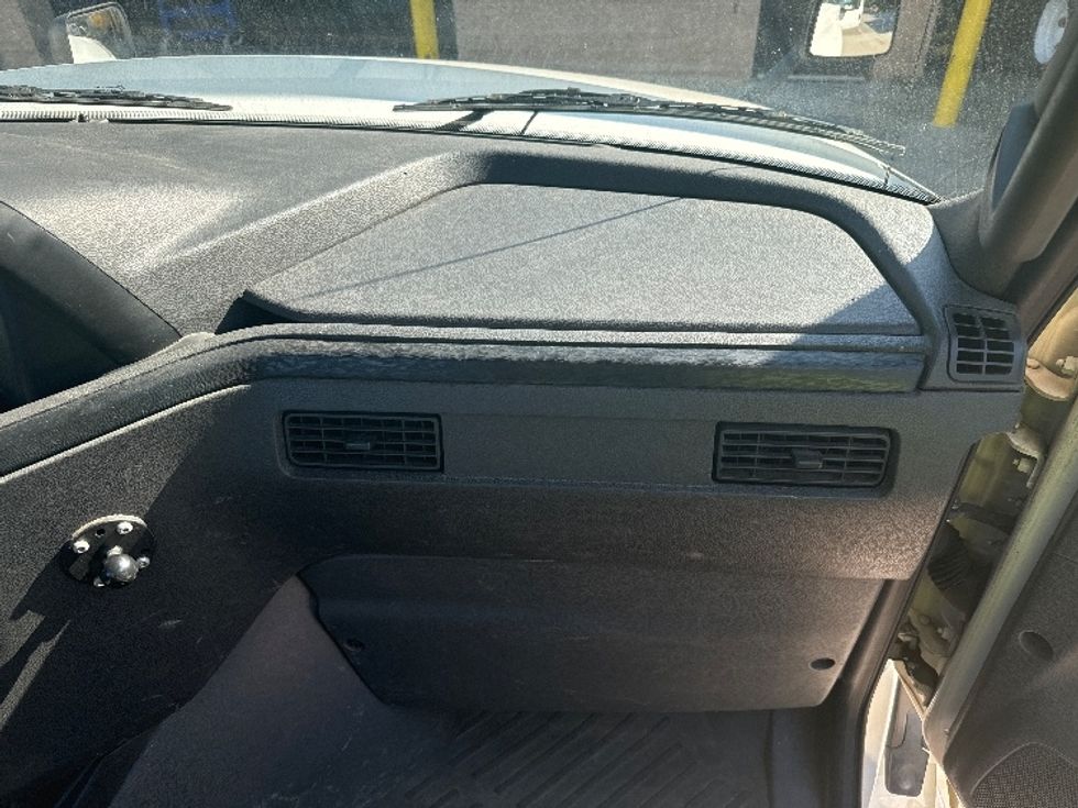 Day Cab Tractor-Heavy Duty Tractors-International-2018-LT625-Kennesaw-GA-308,640\n\t\tmiles-$ 31,500 - Image 12