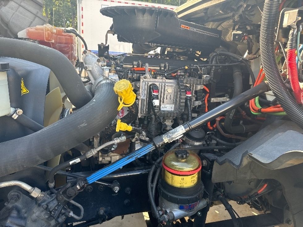 Day Cab Tractor-Heavy Duty Tractors-International-2018-LT625-Kennesaw-GA-308,640\n\t\tmiles-$ 31,500 - Image 15