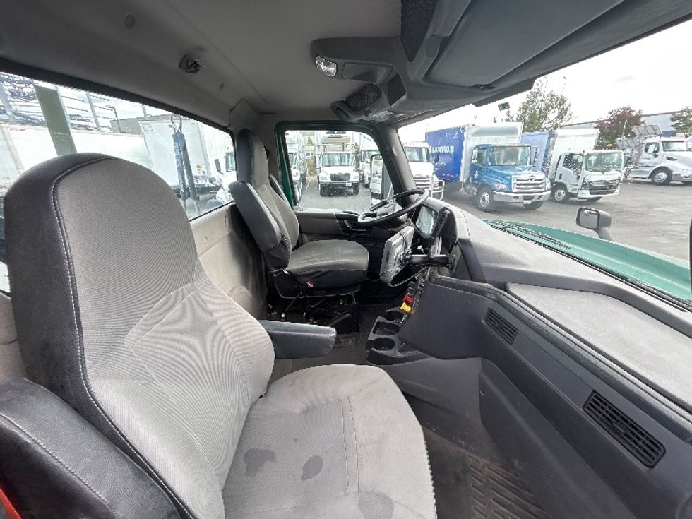 Day Cab Tractor-Heavy Duty Tractors-International-2018-LT625-Kent-WA-229,346\n\t\tmiles-$ 32,750 - Image 14