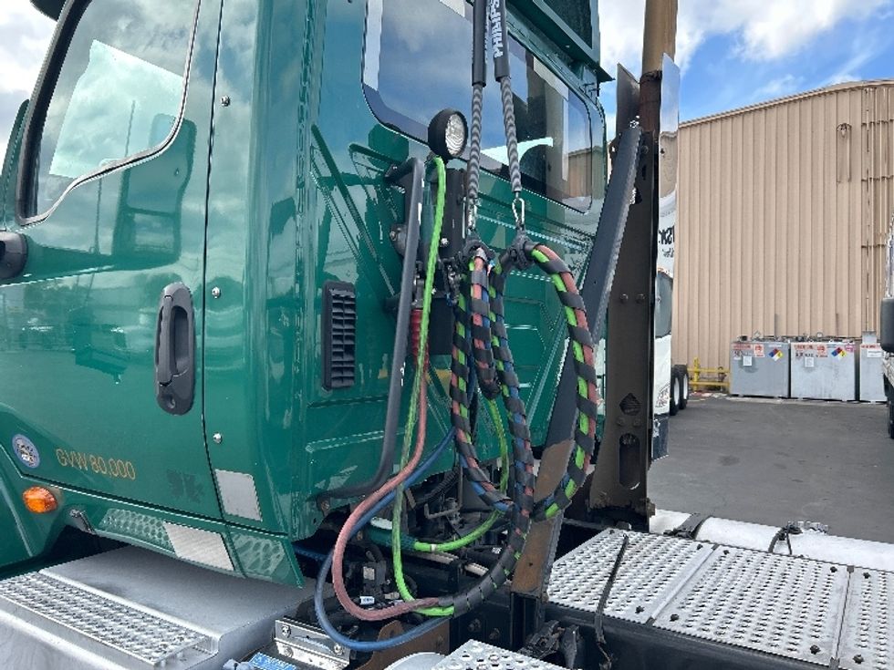 Day Cab Tractor-Heavy Duty Tractors-International-2018-LT625-Kent-WA-229,346\n\t\tmiles-$ 32,750 - Image 18