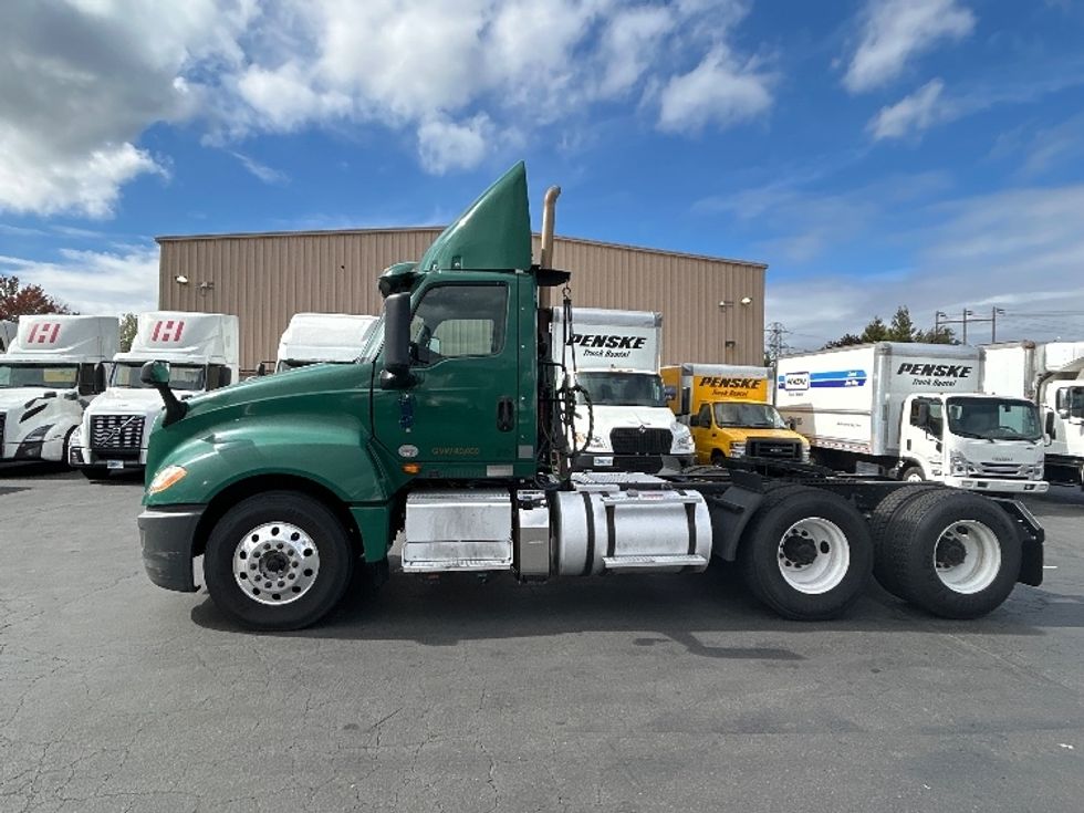 Day Cab Tractor-Heavy Duty Tractors-International-2018-LT625-Kent-WA-229,346\n\t\tmiles-$ 32,750 - Image 4