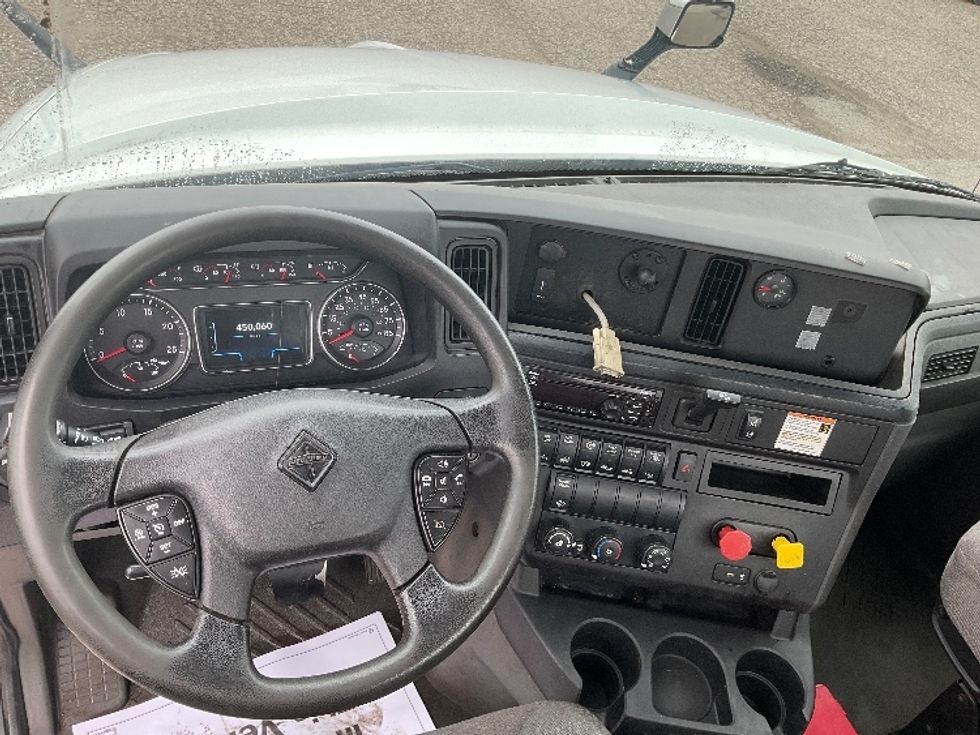 Day Cab Tractor-Heavy Duty Tractors-International-2018-LT625-Lansing-MI-450,054\n\t\tmiles-$ 30,000 - Image 11