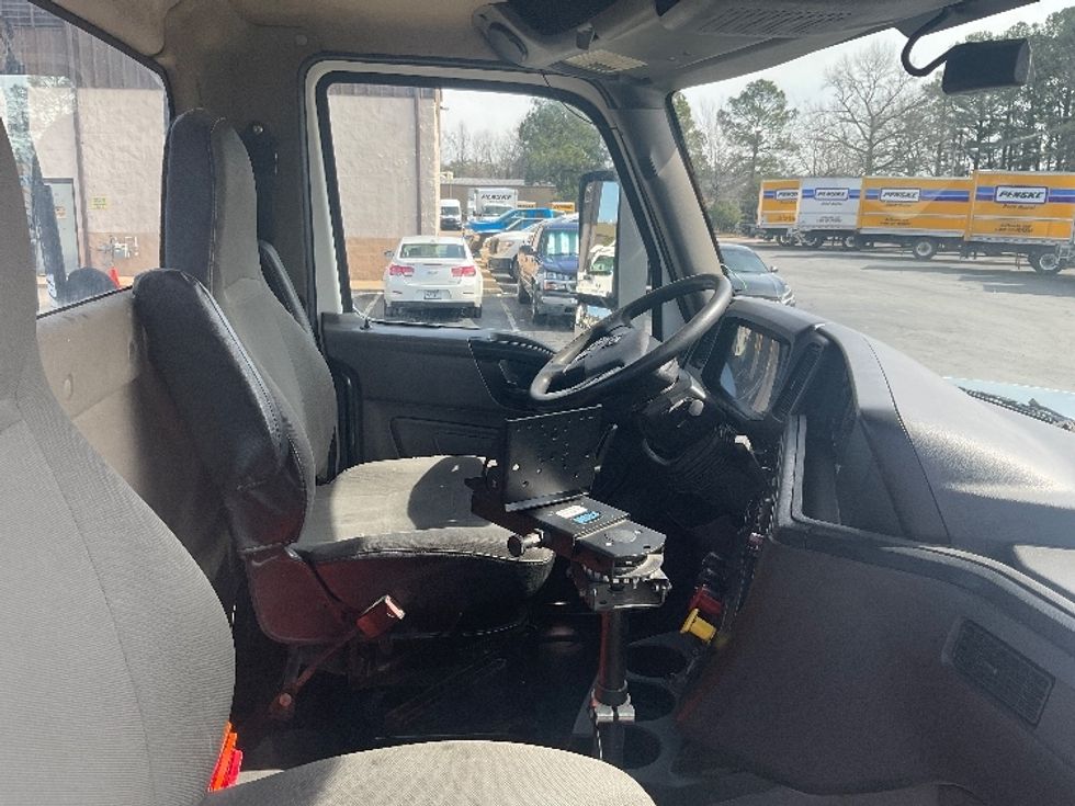 2018 International LT625 LT photo 14