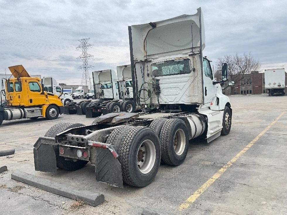 Day Cab Tractor-Heavy Duty Tractors-International-2018-LT625-London-ON-793,908\n\t\tkm-$ 32,000 - Image 7
