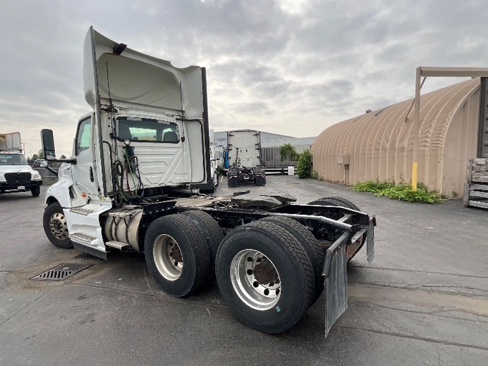 Day Cab Tractor-Heavy Duty Tractors-International-2018-LT625-London-ON-828,542\n\t\tkm-$ 30,500 - Image 5