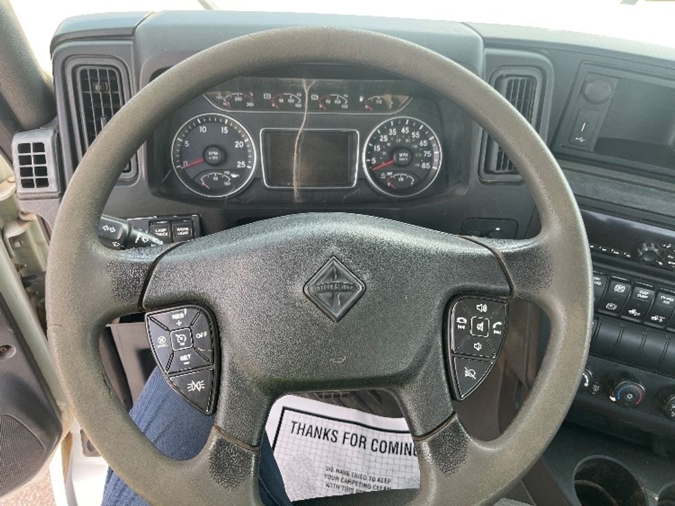 Day Cab Tractor-Heavy Duty Tractors-International-2018-LT625-Longview-TX-461,947\n\t\tmiles-$ 24,250 - Image 11