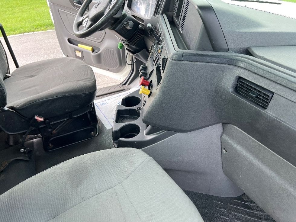 Day Cab Tractor-Heavy Duty Tractors-International-2018-LT625-Loxley-AL-376,143\n\t\tmiles-$ 22,250 - Image 14