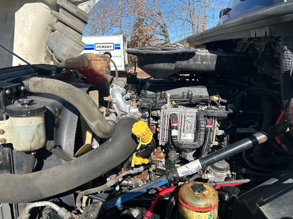 Day Cab Tractor-Heavy Duty Tractors-International-2018-LT625-Mebane-NC-388,966\n\t\tmiles-$ 28,000 - Image 16