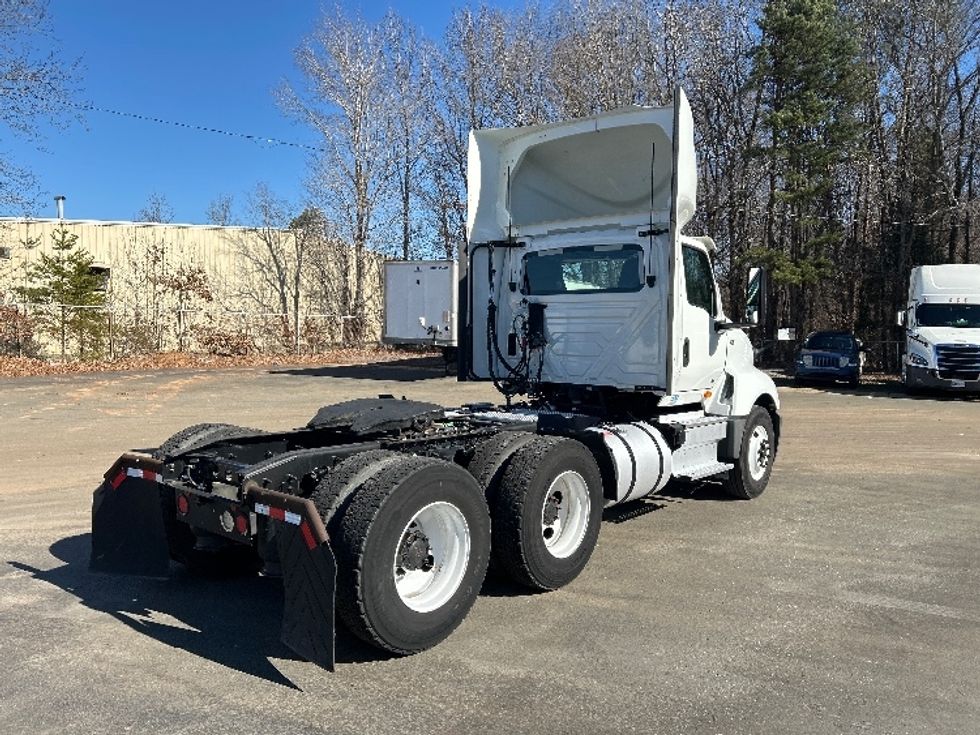 Day Cab Tractor-Heavy Duty Tractors-International-2018-LT625-Mebane-NC-421,619\n\t\tmiles-$ 24,000 - Image 7