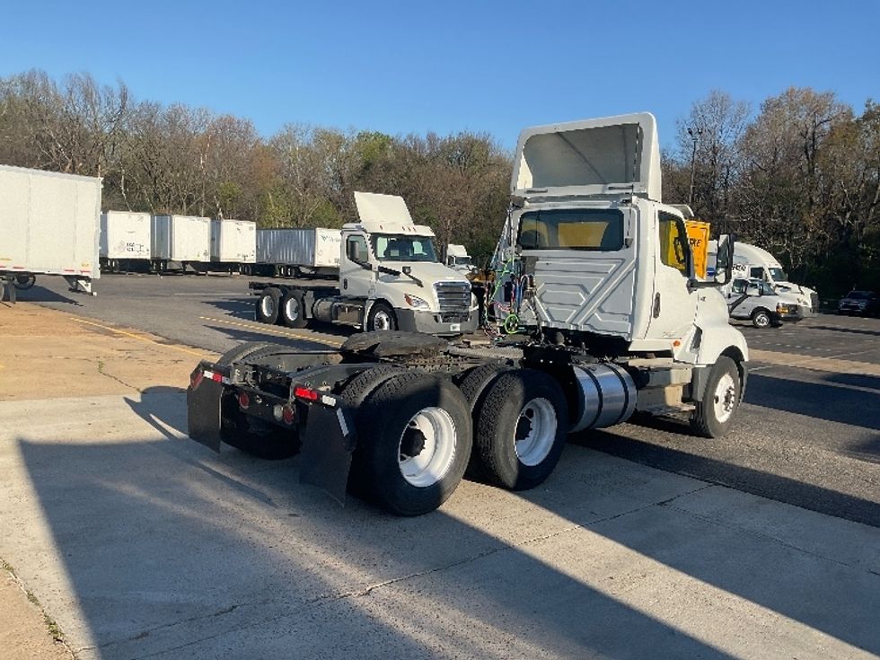 Day Cab Tractor-Heavy Duty Tractors-International-2018-LT625-Memphis-TN-330,805\n\t\tmiles-$ 28,250 - Image 7