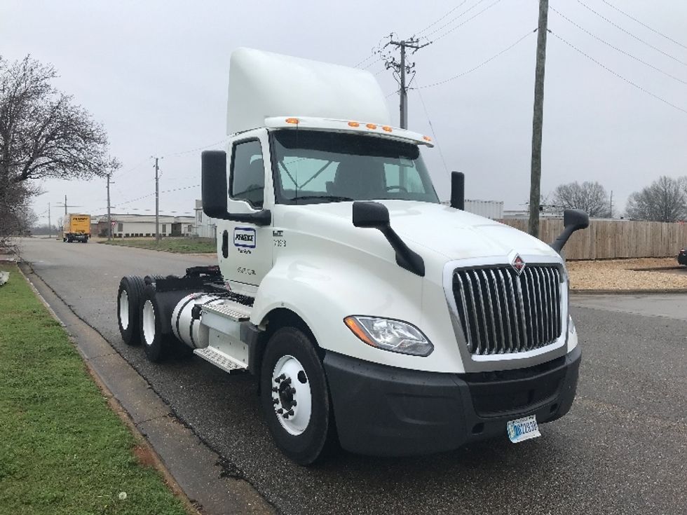 Day Cab Tractor-Heavy Duty Tractors-International-2018-LT625-Montgomery-AL-342,357\n\t\tmiles-$ 24,500 - Image 1