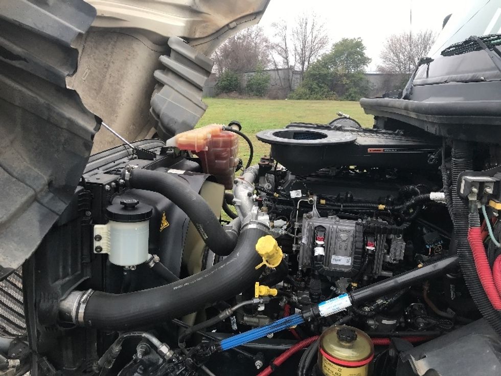 Day Cab Tractor-Heavy Duty Tractors-International-2018-LT625-Montgomery-AL-342,357\n\t\tmiles-$ 24,500 - Image 16