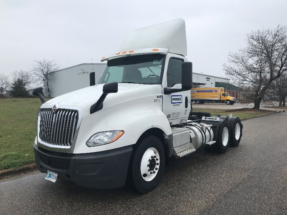 Day Cab Tractor-Heavy Duty Tractors-International-2018-LT625-Montgomery-AL-342,357\n\t\tmiles-$ 24,500 - Image 3