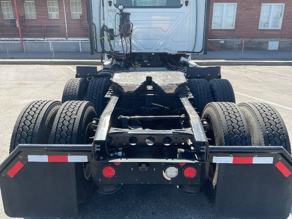 Day Cab Tractor-Heavy Duty Tractors-International-2018-LT625-Mount Juliet-TN-331,699\n\t\tmiles-$ 26,500 - Image 6