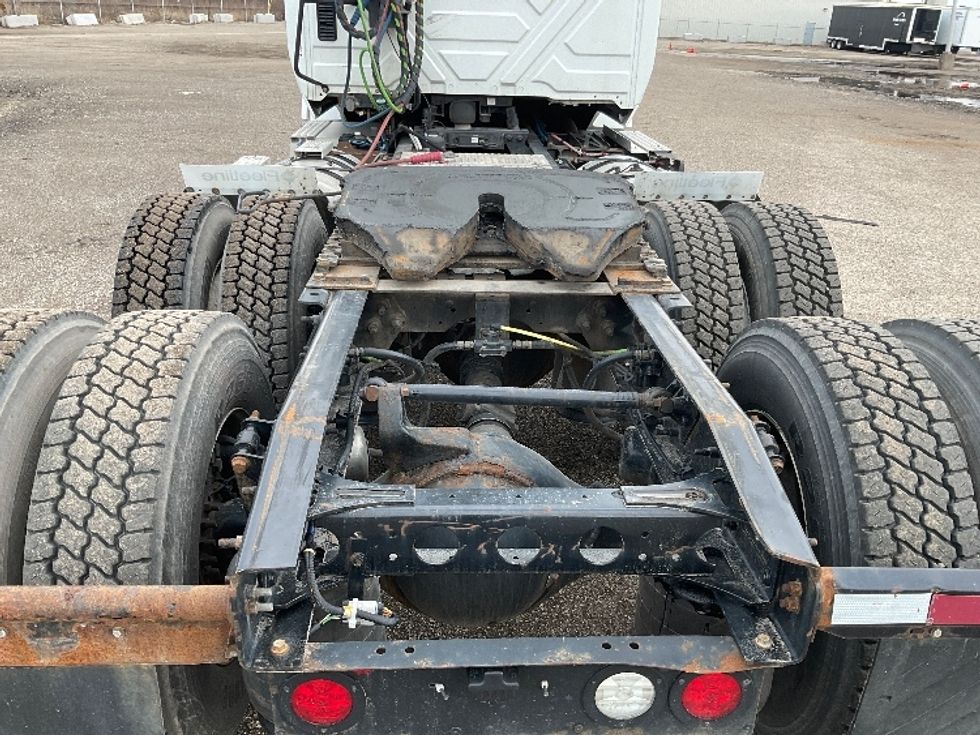 Day Cab Tractor-Heavy Duty Tractors-International-2018-LT625-Muskegon-MI-414,780\n\t\tmiles-$ 23,500 - Image 6
