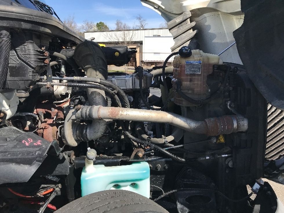 Day Cab Tractor-Heavy Duty Tractors-International-2018-LT625-Newport News-VA-363,220\n\t\tmiles-$ 25,750 - Image 15