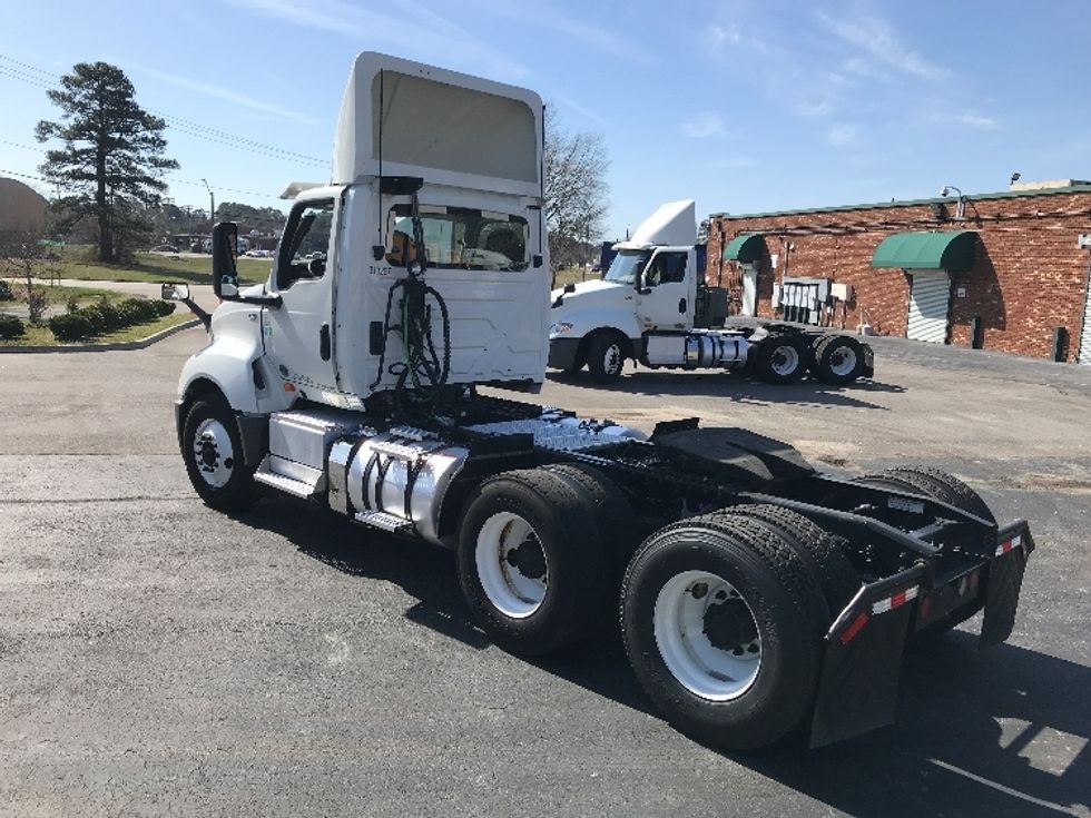 Day Cab Tractor-Heavy Duty Tractors-International-2018-LT625-Newport News-VA-379,700\n\t\tmiles-$ 24,750 - Image 5