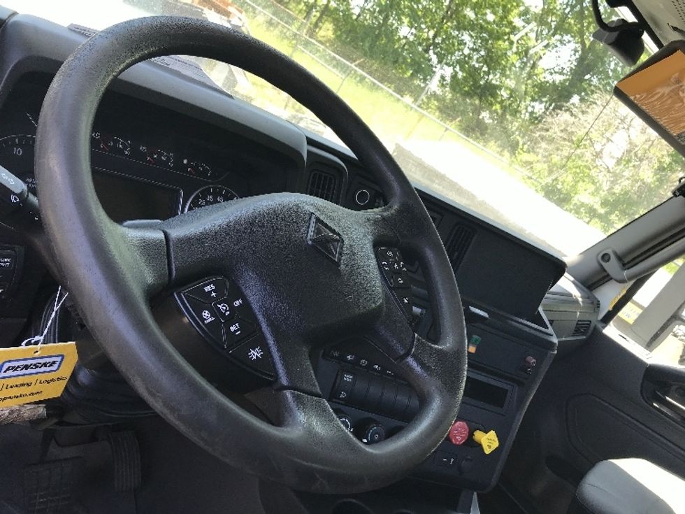 Day Cab Tractor-Heavy Duty Tractors-International-2018-LT625-North Bergen-NJ-225,827\n\t\tmiles-$ 29,500 - Image 10