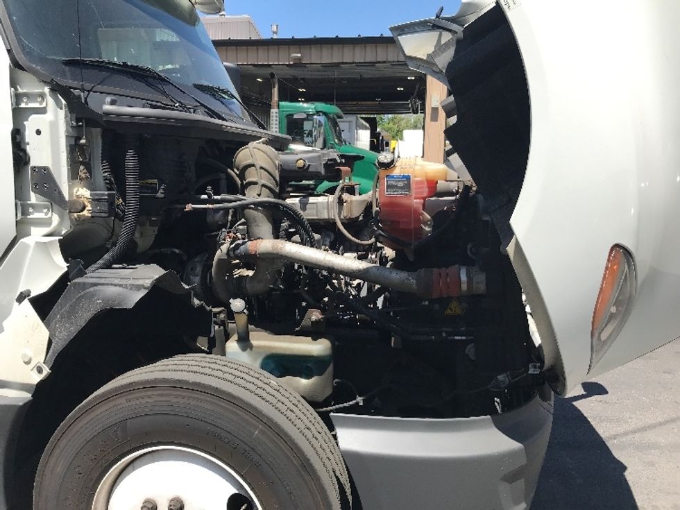 Day Cab Tractor-Heavy Duty Tractors-International-2018-LT625-North Bergen-NJ-225,827\n\t\tmiles-$ 29,500 - Image 15