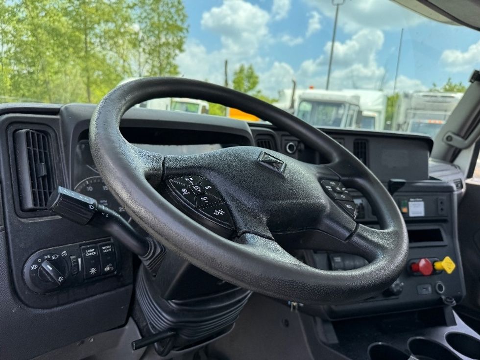 Day Cab Tractor-Heavy Duty Tractors-International-2018-LT625-Obetz-OH-438,925\n\t\tmiles-$ 23,250 - Image 10
