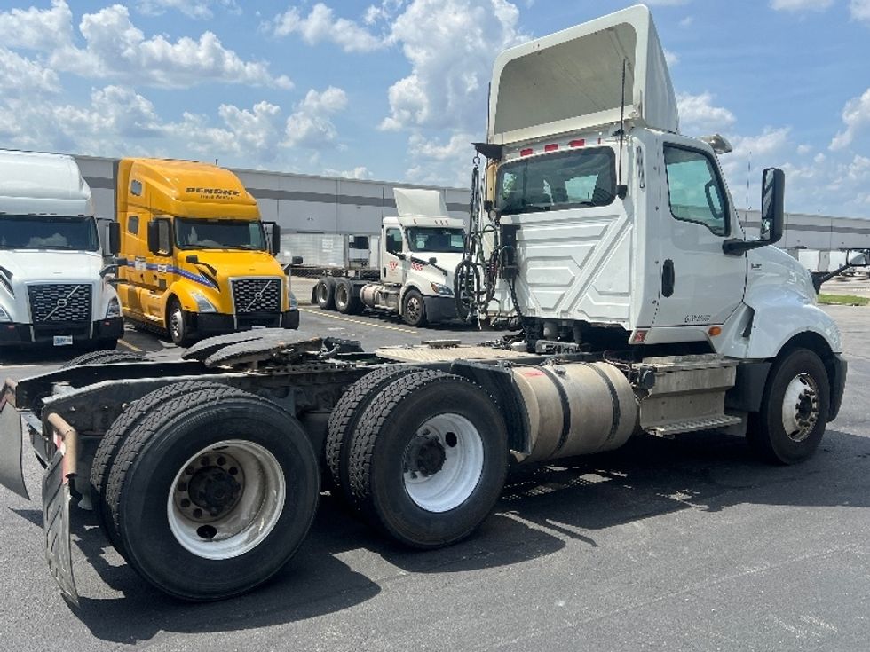 Day Cab Tractor-Heavy Duty Tractors-International-2018-LT625-Obetz-OH-456,918\n\t\tmiles-$ 22,500 - Image 7