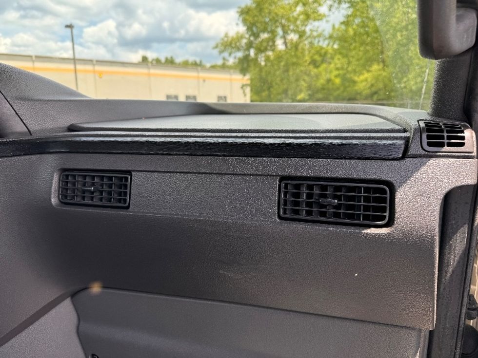 Day Cab Tractor-Heavy Duty Tractors-International-2018-LT625-Obetz-OH-462,288\n\t\tmiles-$ 21,500 - Image 13