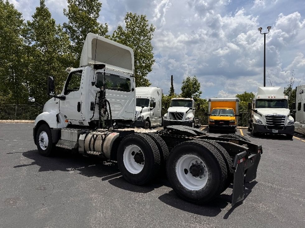 Day Cab Tractor-Heavy Duty Tractors-International-2018-LT625-Obetz-OH-462,288\n\t\tmiles-$ 21,500 - Image 5