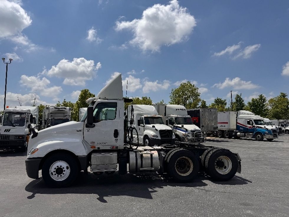 Day Cab Tractor-Heavy Duty Tractors-International-2018-LT625-Obetz-OH-526,587\n\t\tmiles-$ 21,750 - Image 4