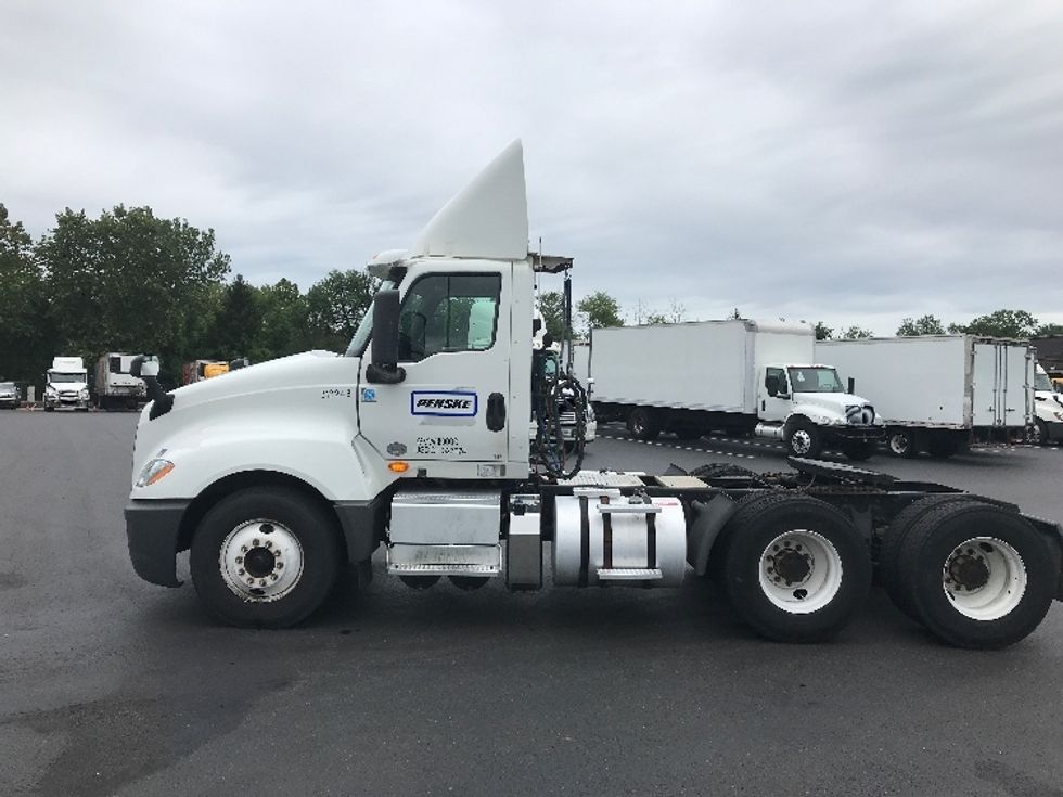 Day Cab Tractor-Heavy Duty Tractors-International-2018-LT625-Pennsauken-NJ-347,604\n\t\tmiles-$ 24,250 - Image 4