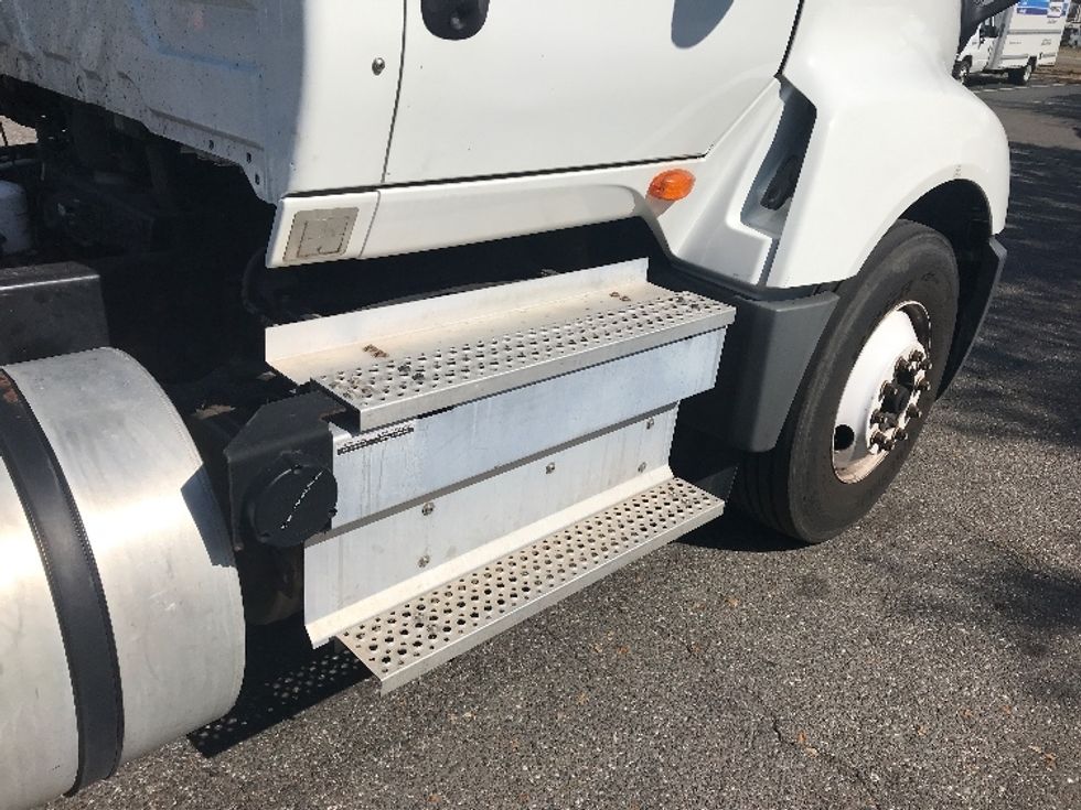 Day Cab Tractor-Heavy Duty Tractors-International-2018-LT625-Pensacola-FL-341,164\n\t\tmiles-$ 27,250 - Image 23