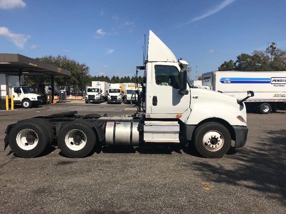Day Cab Tractor-Heavy Duty Tractors-International-2018-LT625-Pensacola-FL-341,164\n\t\tmiles-$ 27,250 - Image 8