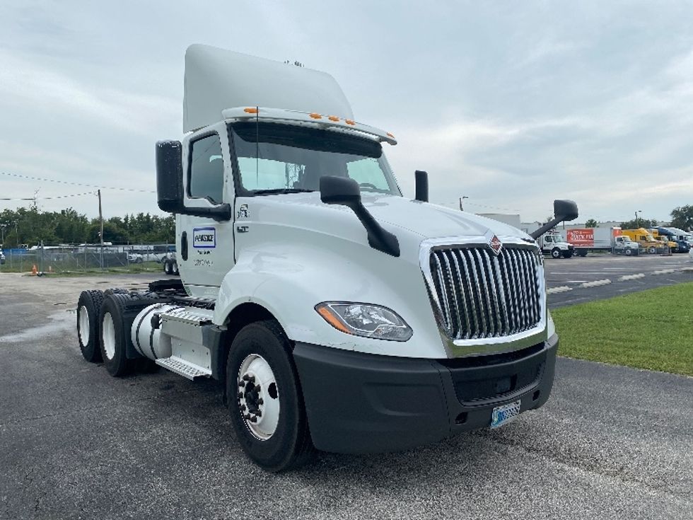 Day Cab Tractor-Heavy Duty Tractors-International-2018-LT625-Pensacola-FL-431,654\n\t\tmiles-$ 20,750 - Image 1