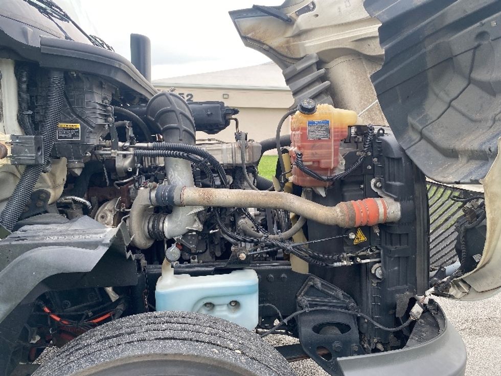 Day Cab Tractor-Heavy Duty Tractors-International-2018-LT625-Pensacola-FL-431,654\n\t\tmiles-$ 20,750 - Image 15