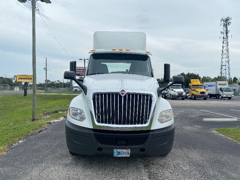 Day Cab Tractor-Heavy Duty Tractors-International-2018-LT625-Pensacola-FL-431,654\n\t\tmiles-$ 20,750 - Image 2