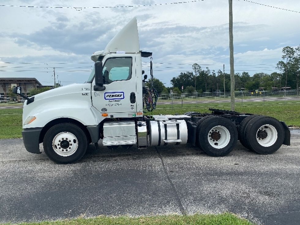 Day Cab Tractor-Heavy Duty Tractors-International-2018-LT625-Pensacola-FL-431,654\n\t\tmiles-$ 20,750 - Image 4