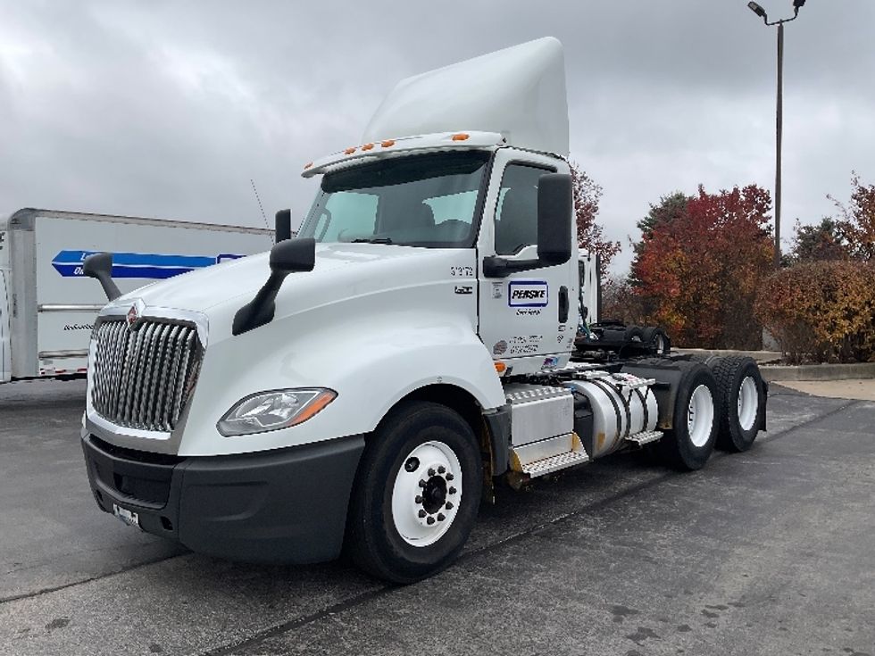 Day Cab Tractor-Heavy Duty Tractors-International-2018-LT625-Perrysburg-OH-266,603\n\t\tmiles-$ 22,500 - Image 1
