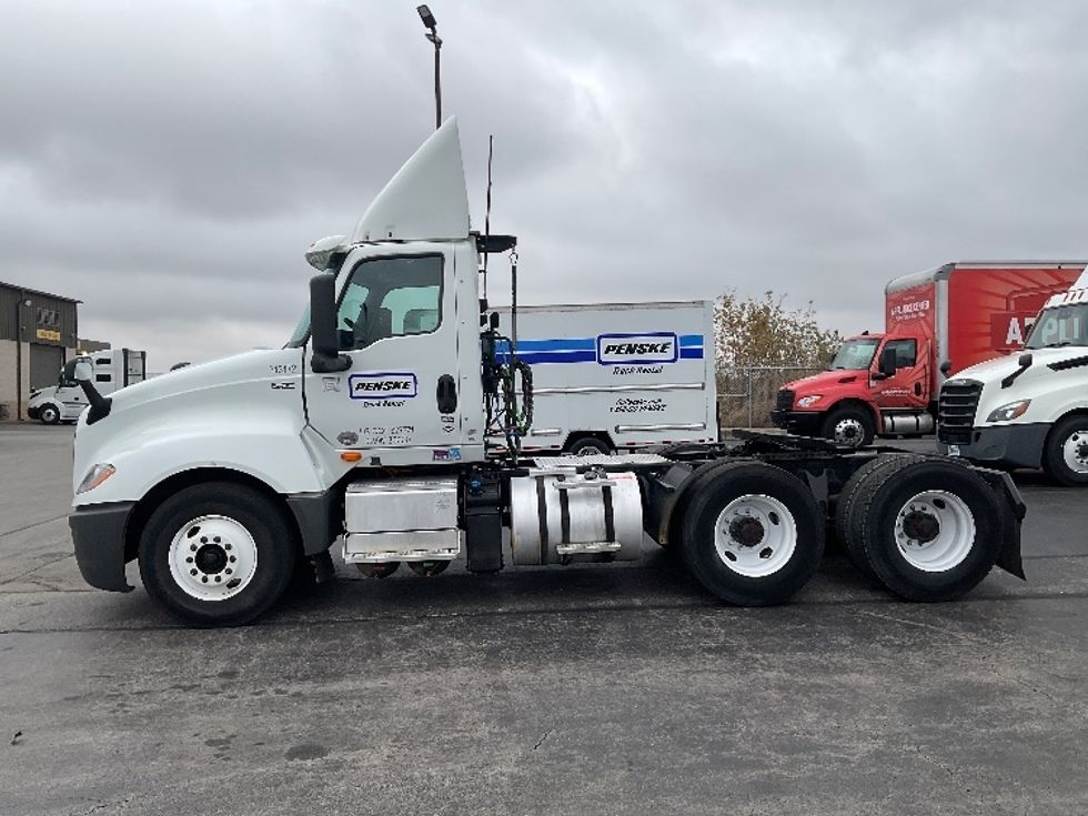 Day Cab Tractor-Heavy Duty Tractors-International-2018-LT625-Perrysburg-OH-266,603\n\t\tmiles-$ 22,500 - Image 4