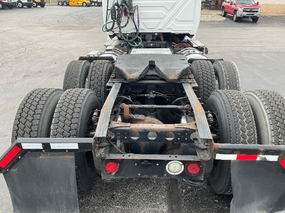 Day Cab Tractor-Heavy Duty Tractors-International-2018-LT625-Perrysburg-OH-266,603\n\t\tmiles-$ 22,500 - Image 6