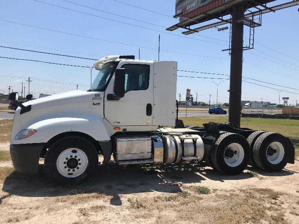 Day Cab Tractor-Heavy Duty Tractors-International-2018-LT625-Pharr-TX-307,755\n\t\tmiles-$ 27,000 - Image 4