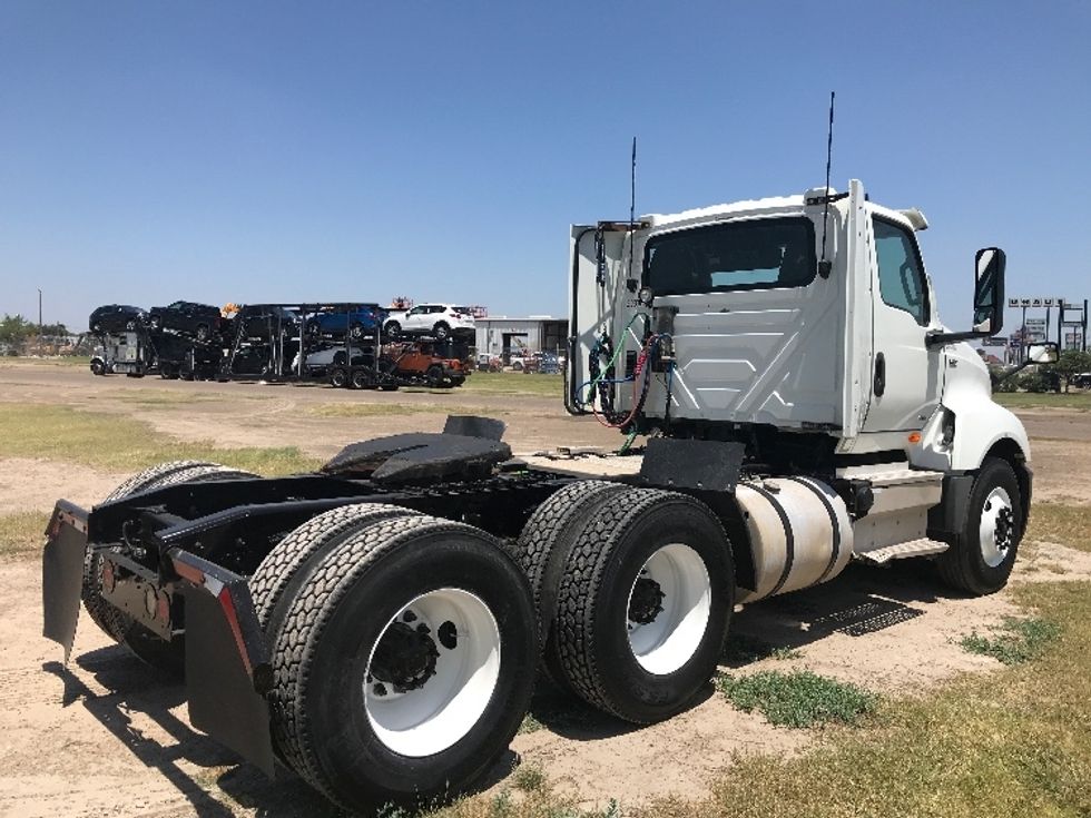 Day Cab Tractor-Heavy Duty Tractors-International-2018-LT625-Pharr-TX-307,755\n\t\tmiles-$ 27,000 - Image 7